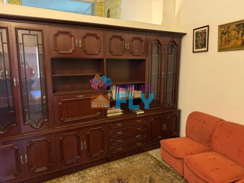 ¡VIVIENDA A REFORMAR EN RÚA DO PRACER!