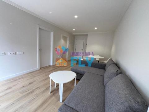 EN EXCLUSIVA: APARTAMENTO DE DOS HABITACIONES Y DOS BAÑOS COMPLETOS EN PLENO CENTRO DE OURENSE (DONDE LA CALIDAD Y LA CALIDEZ SE ENCUENTRAN)