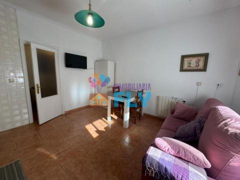 !IDEAL ESTUDIANTES! PISO EN ALQUILER EN EMILIA PARDO BAZÁN DE SEPTIEMBRE A JUNIO