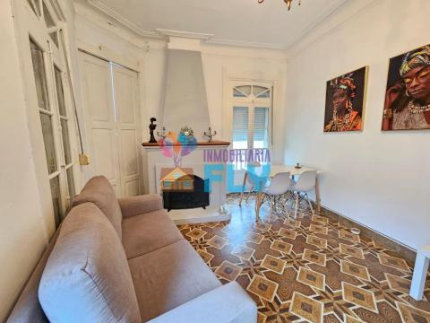 OPORTUNIDAD!!! SE VENDE EDIFICIO EN EL CENTRO DE RIBADAVIA